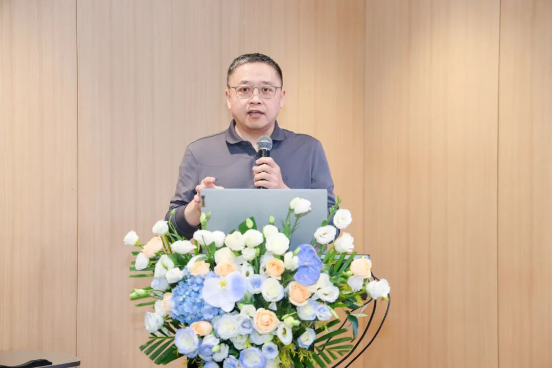 图片24 图片24